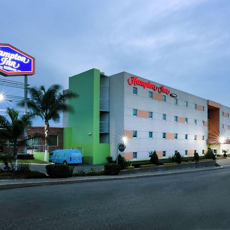 Готель Hampton By Hilton Сан-Хуан-дель-Ріо Екстер'єр фото